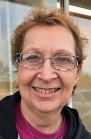 Obituaries in the Courier this week