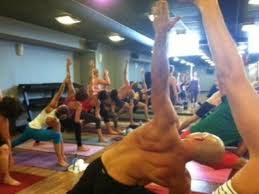 Very nice, very clean, citrus fresh smelling (hooray for that!) vinyasa yoga studio in the heart of ballard. Wedding Workouts Corepower Yoga Seattle Met