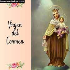 La virgen del carmen también es conocida comúnmente como nuestra señora del carmen y se trata de una de las más reconocidas advocaciones esta virgen, el día 16 de julio del año 1251 la imagen de la virgen del carmen le apareció a un hombre llamado san simon stock, quien era conocido. Imagenes Tarjetas Y Estampitas De La Virgen Del Carmen