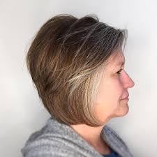 While we find this style to be universally flattering for all textures, it works great with this thick, straight hair. 90 Classy And Simple Short Hairstyles For Women Over 50 Older Women Hairstyles Cool Hairstyles Hair Styles