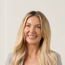 Amie Goddard's Instagram, Twitter & Facebook