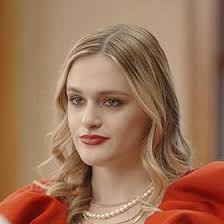 Spoiled Queen and Her Old Money Billionaire