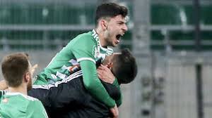 Runde der tipico bundesliga empfängt heute der sk sturm graz den sk rapid wien. Sturm Emporung Uber Rote Karte Schiedsrichter Rechtfertigt Sich Fussball Bundesliga