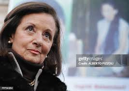 210 Ingrid Hill Stock Photos, High-Res Pictures, and Images