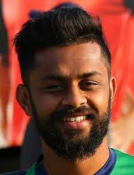 Karan Amin's Instagram, Twitter & Facebook