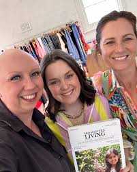 🎙️ New Podcast with @donnahann_coach In this episode, Donna Hann shares  her journey from being a dancer to running a dance studio and eventually  transitioning to coaching and supporting regional business women.