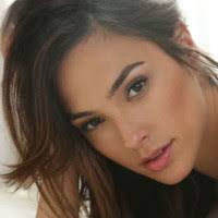 10+ "Mia Short" profiles