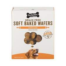 Three Dog Bakery Soft Baked Woofers Grain Free Pumpkin Flavor Dog Treats 13 Oz Box Chewy Com Three Dog Bakery Dog Food Recipes Dog Bakery
