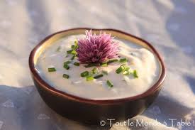 À soupe d'huile d'olive ciboulette. Sauce Au Fromage Blanc Tout Le Monde A Table