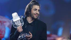 Måneskin have won the 65th eurovision song contest for italy.their song zitti e buoni was the first victory for a band since 2006 and they faced stiff competition from the entries from. Eurovision Winner Salvador Sobral In Critical Condition Music Dw 26 09 2017