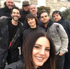 You never know who you'll see at the king's castle! This week  singer-songwriter Lana Del Rey stopped by Graceland in between her tour  stops. TYTYVM for stopping by, Lana!