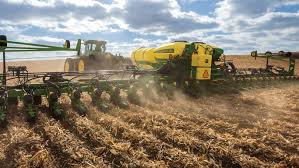 Are there any games that use john deere equipment? Guidance Autotrac John Deere Us