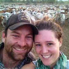 Mobster and hit man jimmy conlon has one night to figure out where his loyalties lie: Farmer Wants A Wife S Sam Alford Weds Girlfriend Jodie Byrne Daily Mail Online