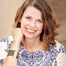 Melinda Jewell's Instagram, Twitter & Facebook