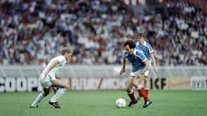 Jun 26, 2021 · l'équipe de suisse, qui affronte la france lundi en huitièmes de finale, se fixe un point d'honneur à imposer son style de jeu, basé sur la possession et un pressing haut. Toute Derniere Fois 1987 La Derniere Fois Ou Michel Platini Porte Le Maillot De L Equipe De France