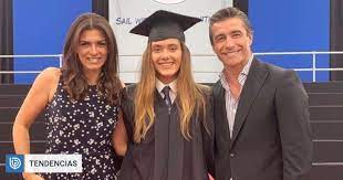 What is his's salary per year and how rich is at the age of 49 years? Fernando Solabarrieta Is Proud His Daughter Has Won A Sports Scholarship And Goes To Tv And Shows In The Usa