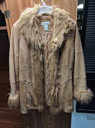 Dress Barn Tan Beige Genuine Leather And Faux Fur Jacket Women Size L Rn63264 Dressbarn Jacket Part With Images Faux Fur Jackets Women Cropped Leather Jacket Fur Jacket