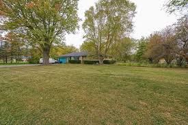 View 42 photos of this 4 bed, 2 bath, 1606 sqft. 1440 E Cooke Rd Columbus Oh 43224 Trulia