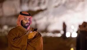 #عاجل باستثمار بقيمة 11 مليار ريال، يأتي إطلاق شركة السودة للتطوير تماشياً مع الاستراتيجية الاستثمارية التي ينتهجها صندوق الاستثمارات العامة في تحقيق. Ø¨Ù‚ÙŠØ§Ø¯Ø© Ø¨Ù† Ø³Ù„Ù…Ø§Ù† ØµÙ†Ø¯ÙˆÙ‚ Ø§Ù„Ø§Ø³ØªØ«Ù…Ø§Ø±Ø§Øª Ø§Ù„Ø³Ø¹ÙˆØ¯ÙŠ ÙŠØªØ­ÙˆÙ„ Ù„Ù€ Ø£Ø¶Ø­ÙˆÙƒØ© Ù‚Ù†Ø§Ø© Ø§Ù„Ø¹Ø§Ù„Ù… Ø§Ù„Ø§Ø®Ø¨Ø§Ø±ÙŠØ©