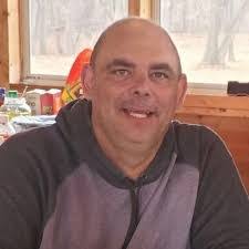 Mark Nave's Instagram, Twitter & Facebook