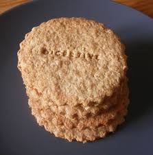 Cookies Aux Son De Ble Et Flocons D Avoine Saveurs De Famille Biscuits Dietetiques Flocon Avoine Biscuits Complets