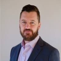 100+ perfiles de «Mccunney»