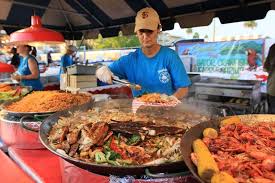 Trolling For Fun Safety Harbor Seafood Festival Is Here Florida Restaurants Florida Food Florida Festivals