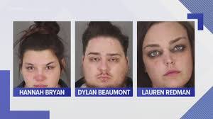 Lauren Redman's Instagram, Twitter & Facebook