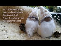 Diy Schwedische Weihnachtswichtel Sockenwichtel Basteln Nikolaus Youtube Christmas Craft Projects Gnome Tutorial Christmas Gnome