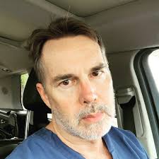 Dr. Michael (@thehollowtube)