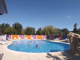 Vacances en camping autour du canal du midi. Le Canal Du Midi En Languedoc Camping Sud Loisirs En Agde Au Pied Du Canal Du Midi