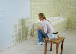 Come Restaurare E Verniciare Le Vecchie Piastrelle Dipingere Le Piastrelle Del Bagno Dipingere Piastrelle Disegni Piastrelle Da Bagno