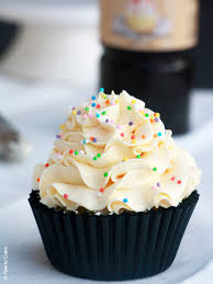Creme Au Beurre Russe Feerie Cake In 2020 Desserts Cake Design Food