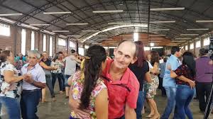 Por ter o número ideal de páginas neste livro, e também de acordo com as resenhas de vários leitores, esse livro valdir pasa tem um conteúdo de qualidade muito interessante. Valdir Pasa Ao Vivo Em Vilhena Xote Querencia Amada By Valdir Pasa