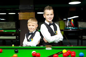 ↑ observador.pt (23 de abril de 2019). La ChiÈinÄu A Avut Loc Campionatul Moldovei La Snooker