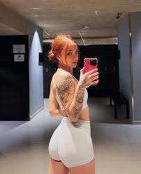 Ari Geli, la diosa pelirroja | FORO PORNO | Sexo, porno y morbo