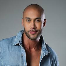 Stream Paulo Sobral music