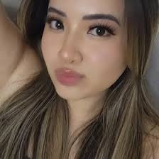 Jackie Pham (evesgardenlove)