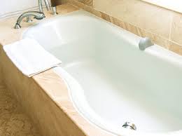 Wer die zink badewanne kaufen möchte kann mir ein angebot machen. Badewanne Reinigen Diese Hausmittel Sorgen Fur Glanz Liebenswert Magazin