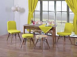 Takımına çevirme, köşe koltuk takımı yapılışı, koltuk örtüsü nasıl dikilir, koltuk örtüsü dikimi, koltuk örtüsü, koltuk örtüsü modelleri köşe koltuk nasıl imal edilir, köşe koltuk yapımında kumaş ve iskeleti seçimi nasıl olmalıdır. Koltuk Takimi Kose Takimina Cevrilir Mi