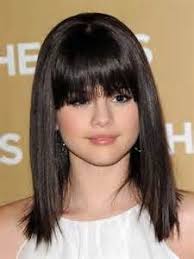 Carre Plongeant Long Degrade Avec Frange Coupe De Cheveux Coupe Cheveux Visage Rond Visage Rond