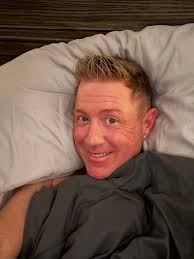 Introduction of a Motivational Speaker and Business Owner in Las Vegas