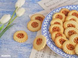 Biscuits Soleil En 2020 Recette Petit Four Recette Biscuits