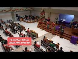 Untuk temanya, pgi dan kwi mengutip ayat dari matius 1: Immanuel Allah Menyertai Kita Perayaan Natal Seksi Ama Ina Youtube