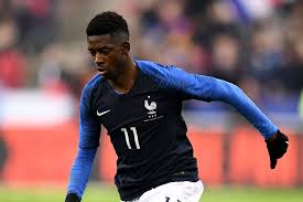 France forward ousmane dembele will miss the rest of euro 2020 after suffering a knee injury. Russie France Dembele Et Pogba Vises Par Des Cris De Singe