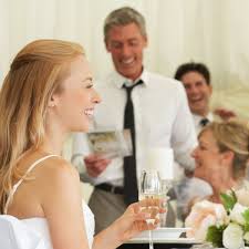 Zu einem so bedeutenden ereignis wie der silberhochzeit, fällt es oft nicht leicht, angemessene worte zu finden. Gluckwunsche Zur Hochzeit Von Romantisch Bis Lustig Bildderfrau De
