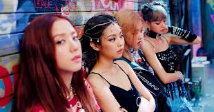 45 094 просмотра • 4 апр. Blackpink S Lisa And Jisoo Explain Their Solo Scenes For Their Kill This Love Music Video Koreaboo