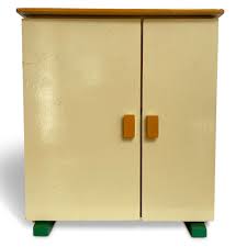 How do different rosters and shift lengths affect ado accruals? Spielzeugschrank Von Ko Verzuu I Ado Speelgoed Markanto
