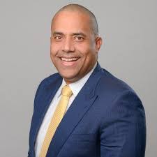 Matthew Mclarty's Instagram, Twitter & Facebook