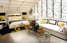 Black And White Modern Bedroom With Yellow Accents White Bedroom Decor Black White Bedrooms Bedroom Design